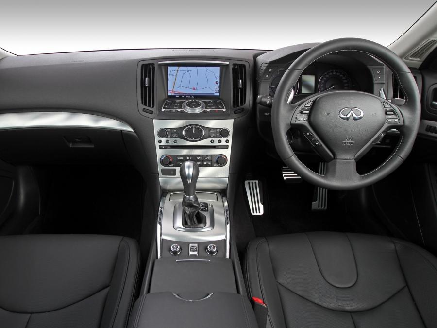  Infiniti G37 Convertible 2012 года  (ZA) (фото 8 из 8)